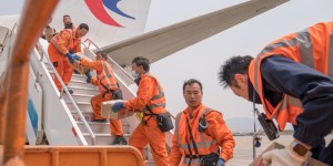 缅甸7.9级“世纪强震”：震中八成建筑损毁，高温下生死救援