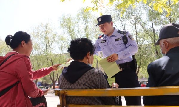 粽香飘处见警色 平安护航正当时丨宾县公安织密端午安保防护网